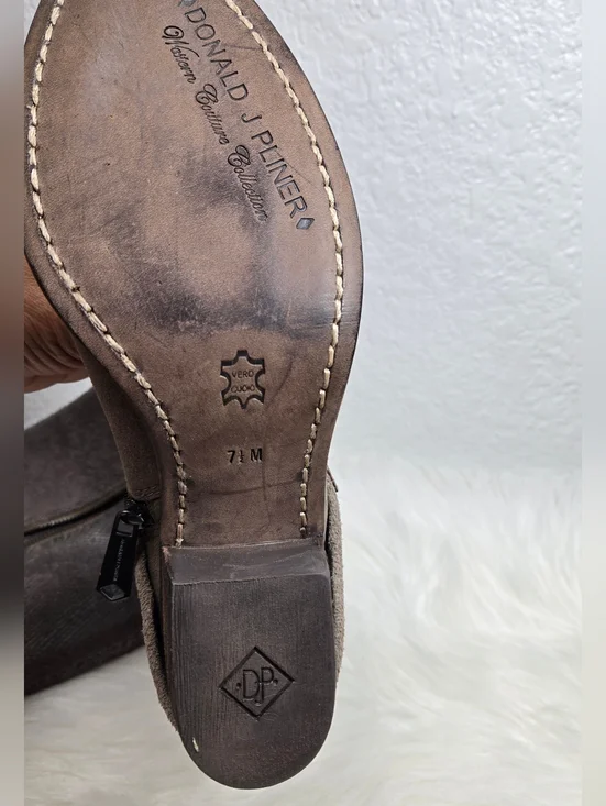 Donald J. Pliner Dela Taupe Suede Western Tall Buckle Boots, Size 7.5 - Picture 6 of 9